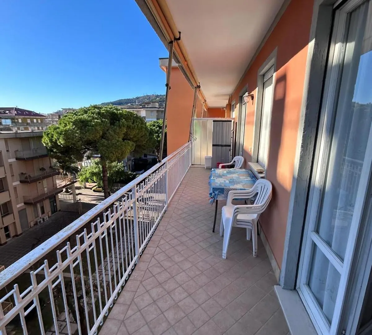 Pm Via 15 Colombo - Andora Apartment 0*,  Italy